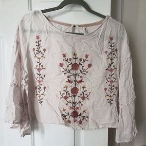 Cute bell sleeve crop top